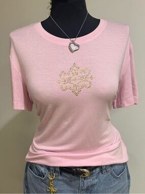 Pink St. John tee with gold rhinestone stud bedazzles Size Large No Flaws